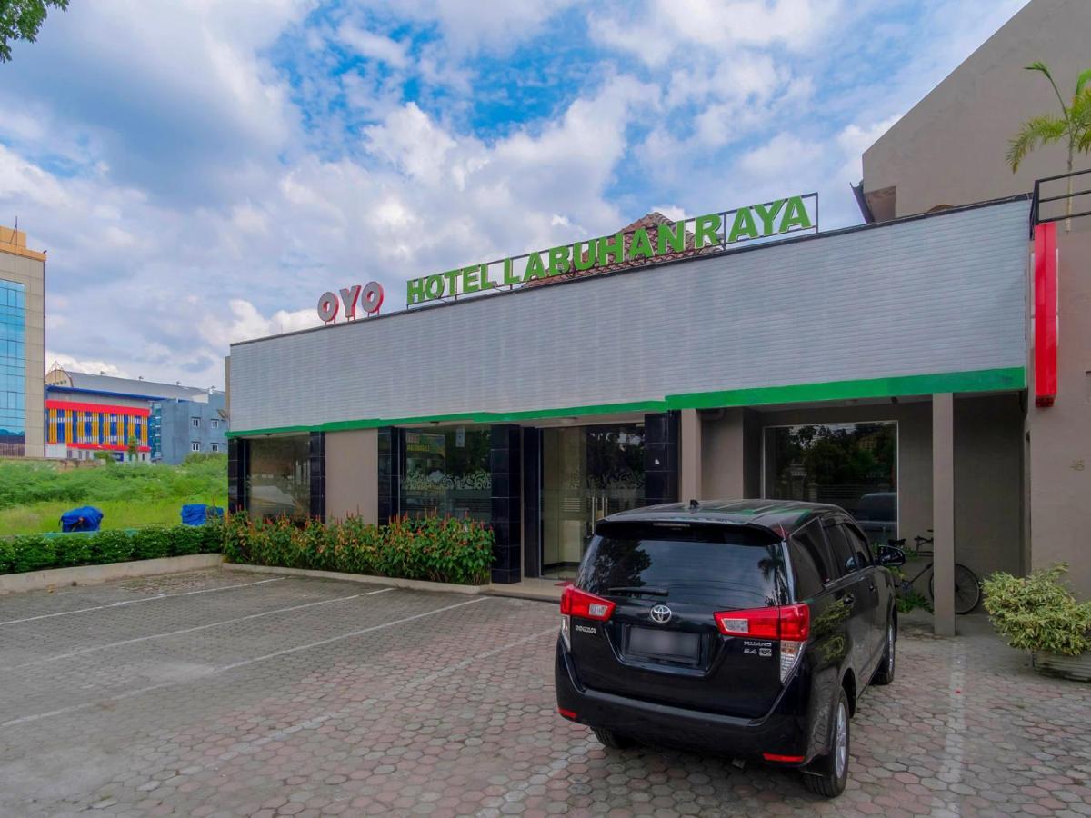 Oyo 741 Hotel Labuhan Raya Medan Zewnętrze zdjęcie