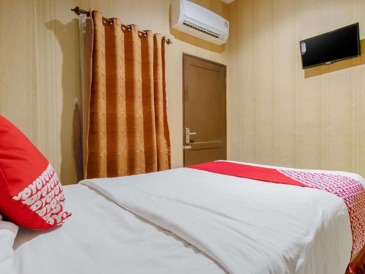 Oyo 741 Hotel Labuhan Raya Medan Zewnętrze zdjęcie